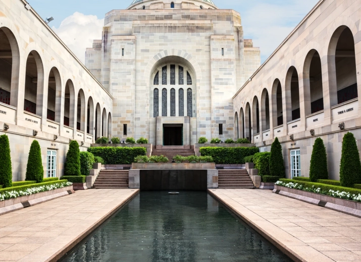 <strong>Por que</strong> </br>Estudar em Camberra?